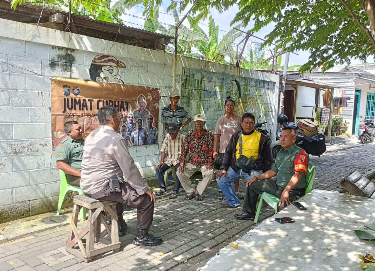 Polsek Wiyung dan Warga Karangan Bahas Keamanan dan Curanmor