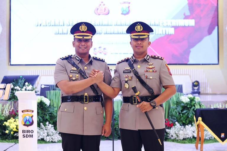 Sertijab di Mapolda Jatim, AKBP Bramastyo Priaji Resmi Jabat Kapolres Kediri