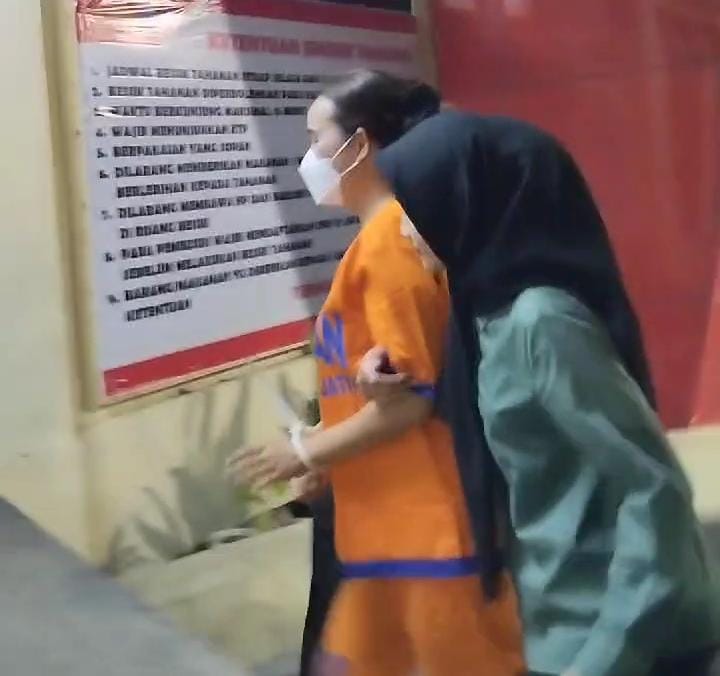 Gagal Berdamai, Selebgram Isa Zega Resmi Ditahan di Polda Jatim