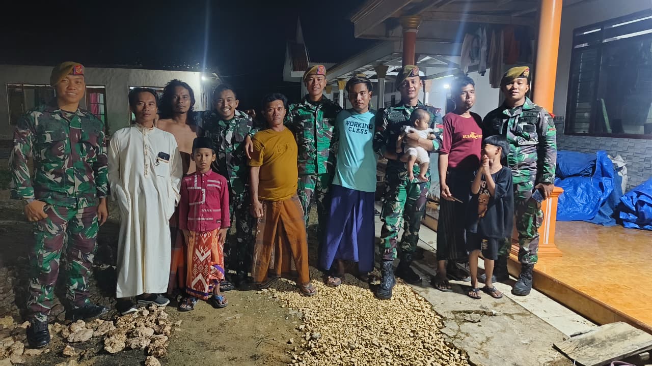 Haru Perpisahan Satgas TMMD 127 Kodim Sumenep dengan Warga Mandala