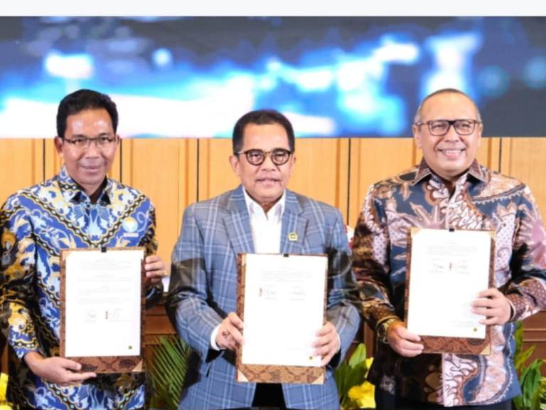 Sinkronisasi Data Pengaduan Masyarakat, Sekjen Kementerian ATR/BPN Tandatangani Nota Kesepahaman dengan DPR RI