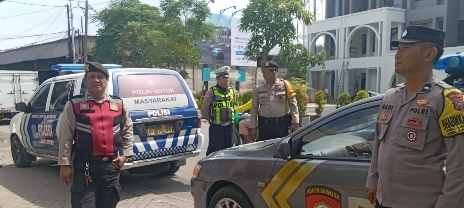 Patroli Presisi Polsek Lakarsantri Amankan Wilayah Sambikerep