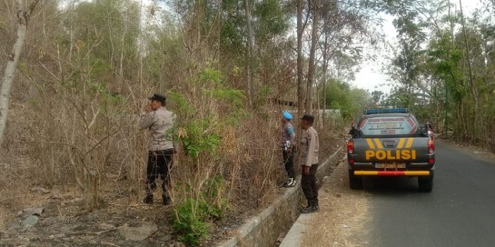 Polisi Tulungagung Patroli Hutan Tiudan Cegah Karhutla dan Illegal Logging