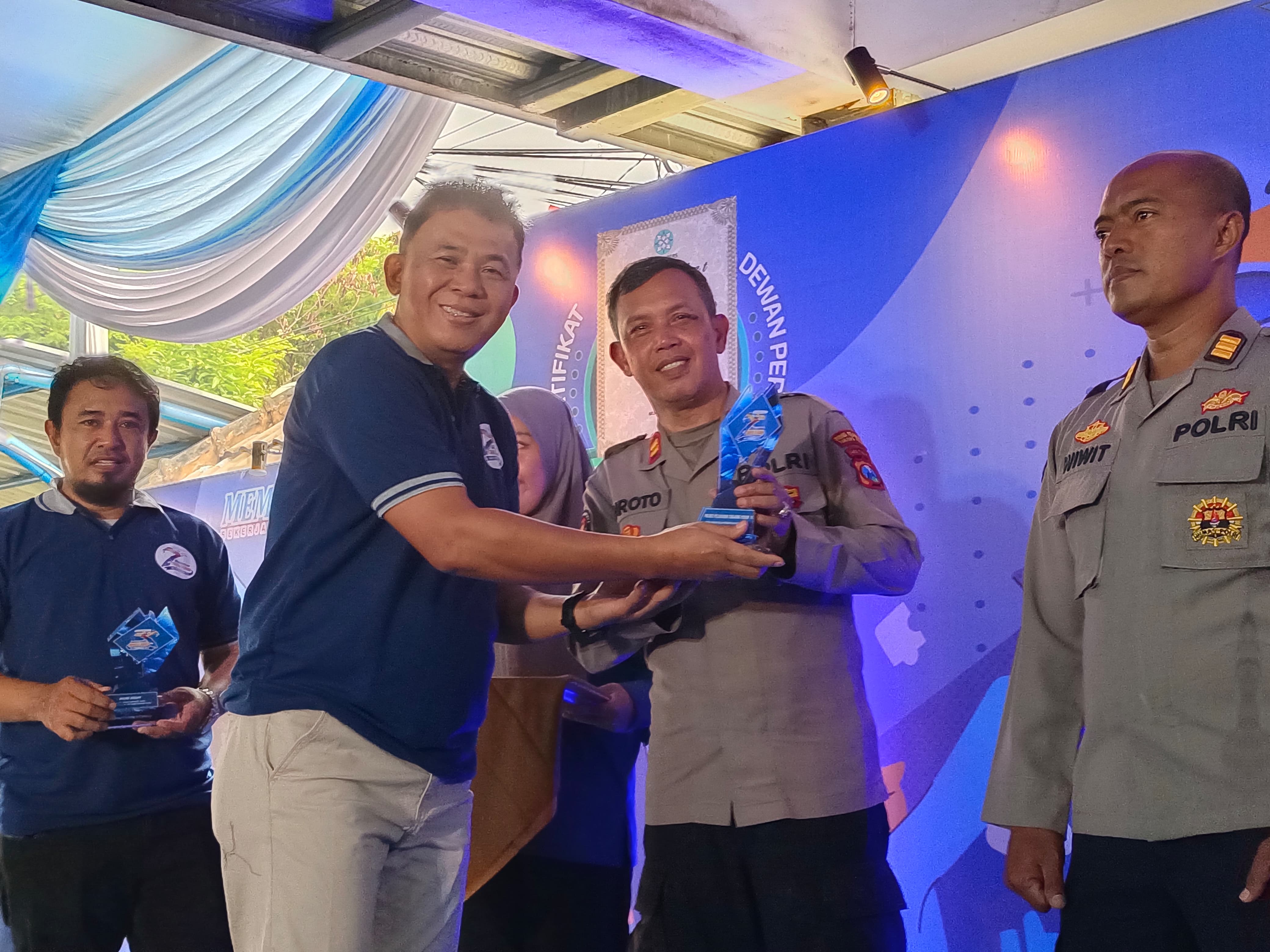 Konsisten Jaga Keamanan Maritim, Polres Pelabuhan Tanjung Perak Raih Penghargaan Mitra Terbaik Memorandum