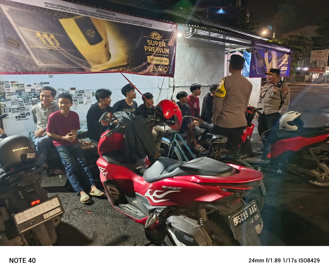 Patroli Malam, Polsek Sukomanunggal Amankan 15 Remaja