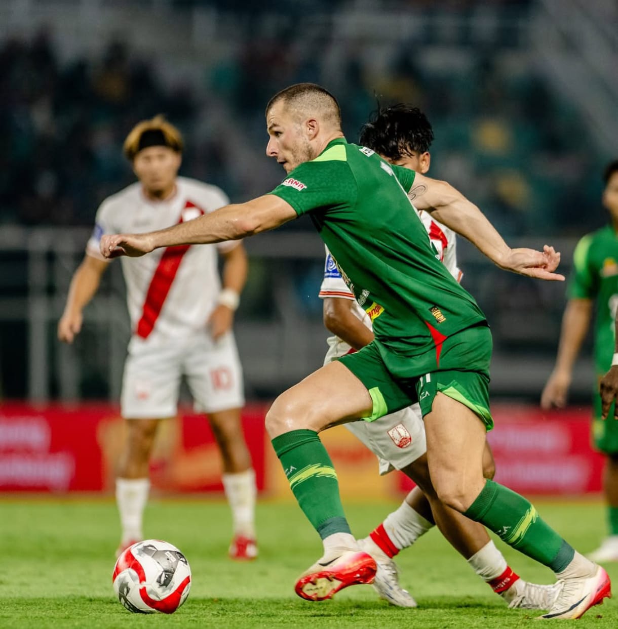 Mihailo Perovic Tampil Garang, Pembuktian untuk Suporter Persebaya