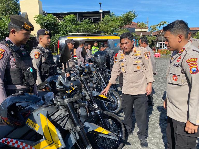 Puslitbang Polri Tinjau Kendaraan Operasional di Polresta Sidoarjo