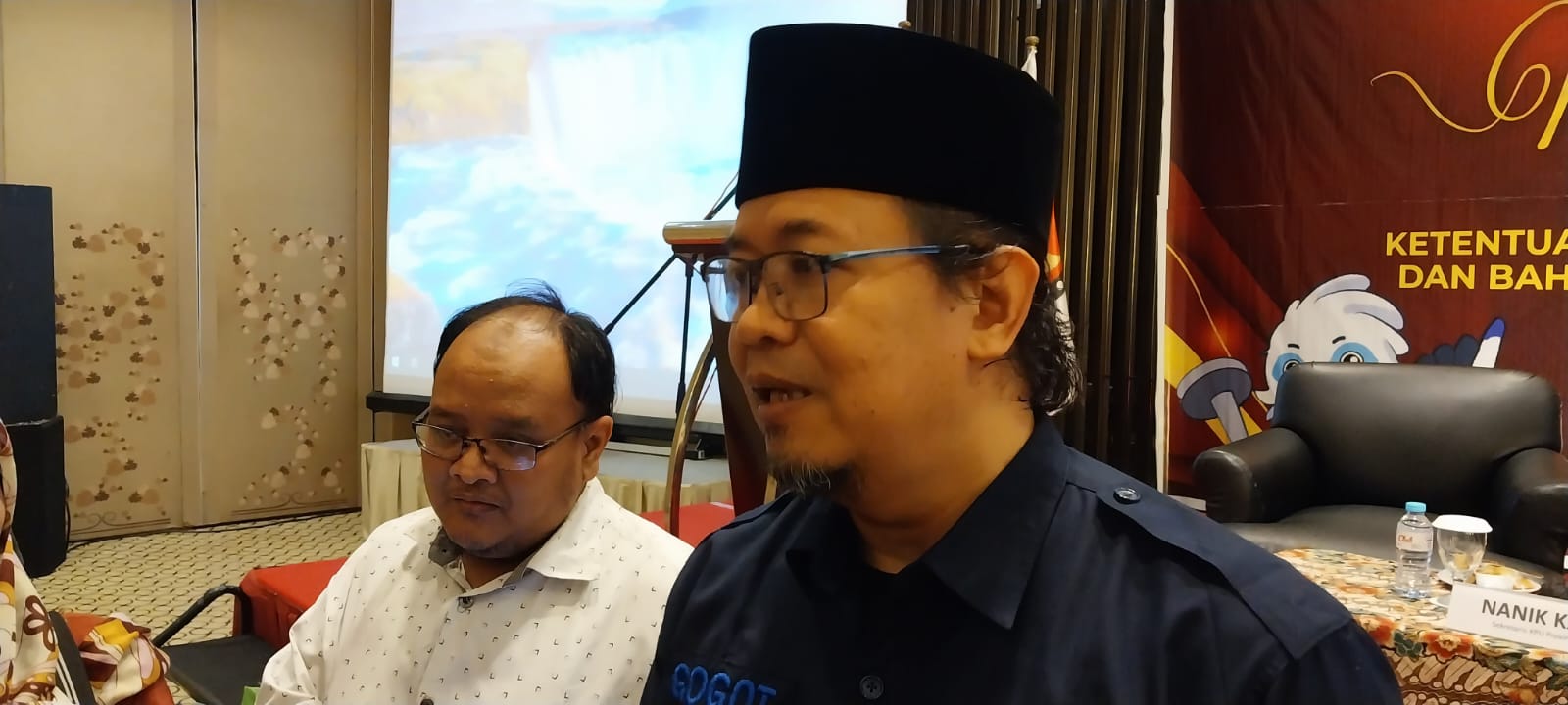 KPU Larang Pasang APK di Tempat Ibadah dan Sekolah 