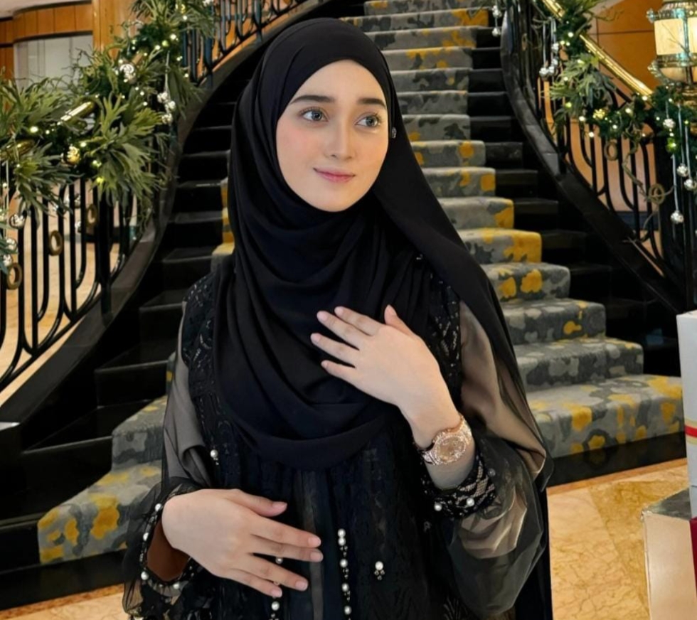 Profil Veve Zulfikar, Qariah dan Penyanyi Religi Muda Asal Sidoarjo