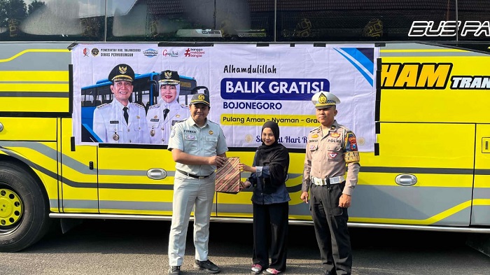 Satlantas Polres Bojonegoro Amankan Program Bus Balik Gratis Menuju Surabaya