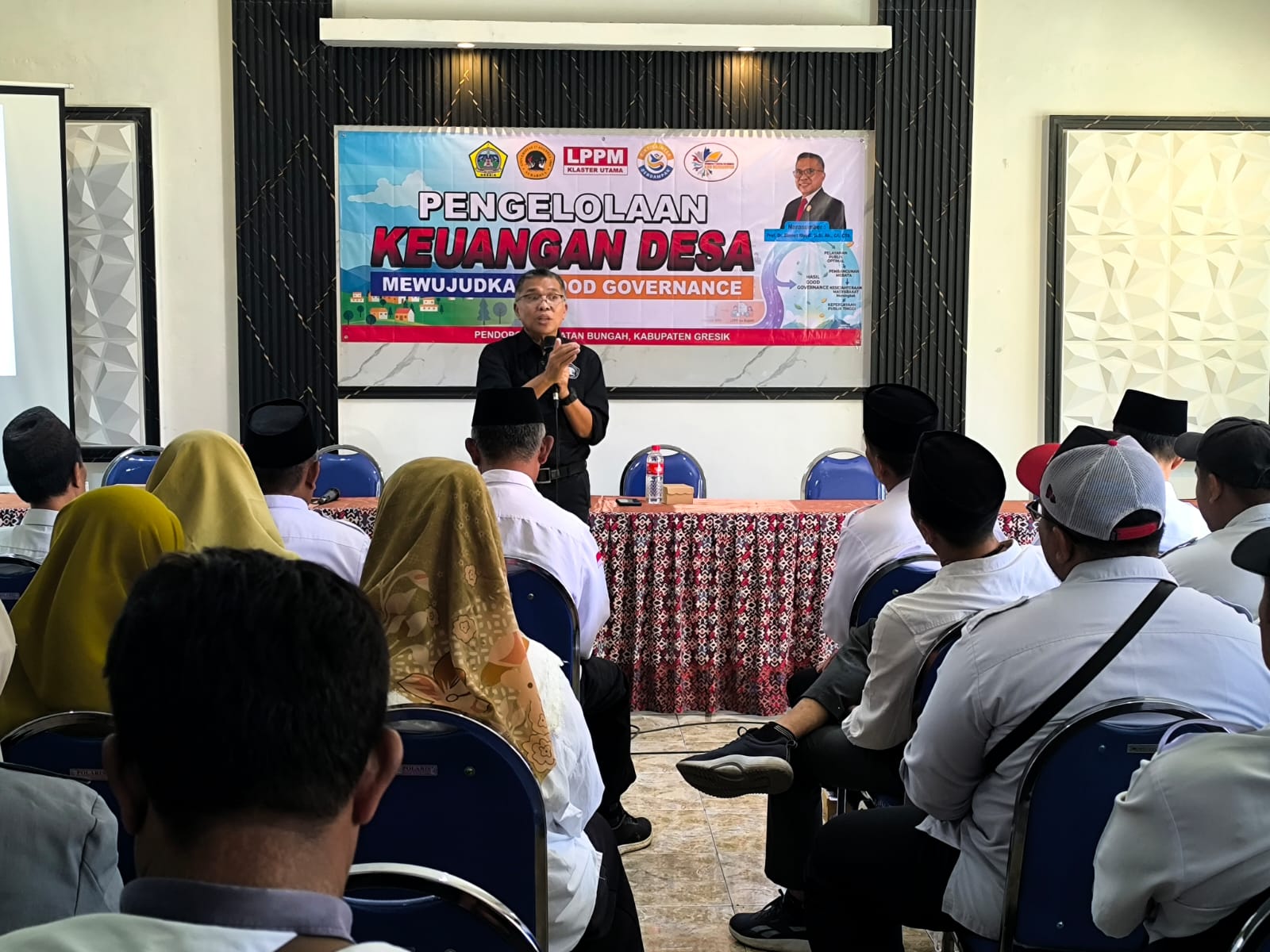 Untag Surabaya Bekali Aparatur Desa Bungah Gresik Cara Cermat Susun Prioritas Anggaran Desa