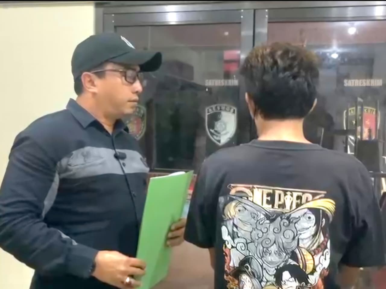 Demi Beli Popok, Ayah Tujuh Anak Nekat Curi Helm