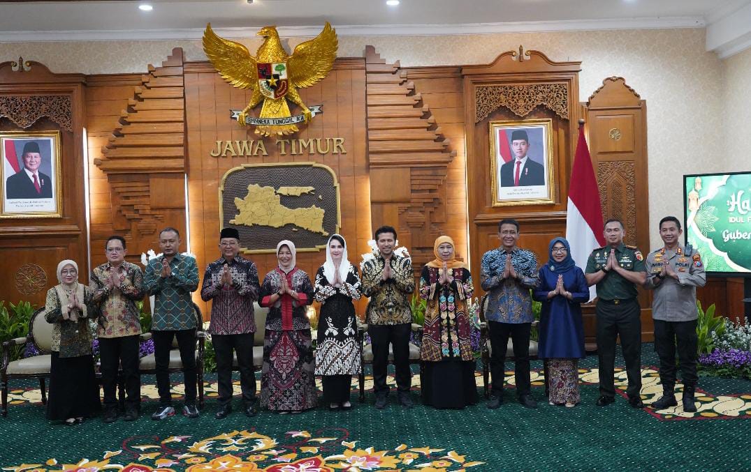 Bupati dan Wakil Bupati Bojonegoro Berhalalbihalal Bersama Gubernur Jatim