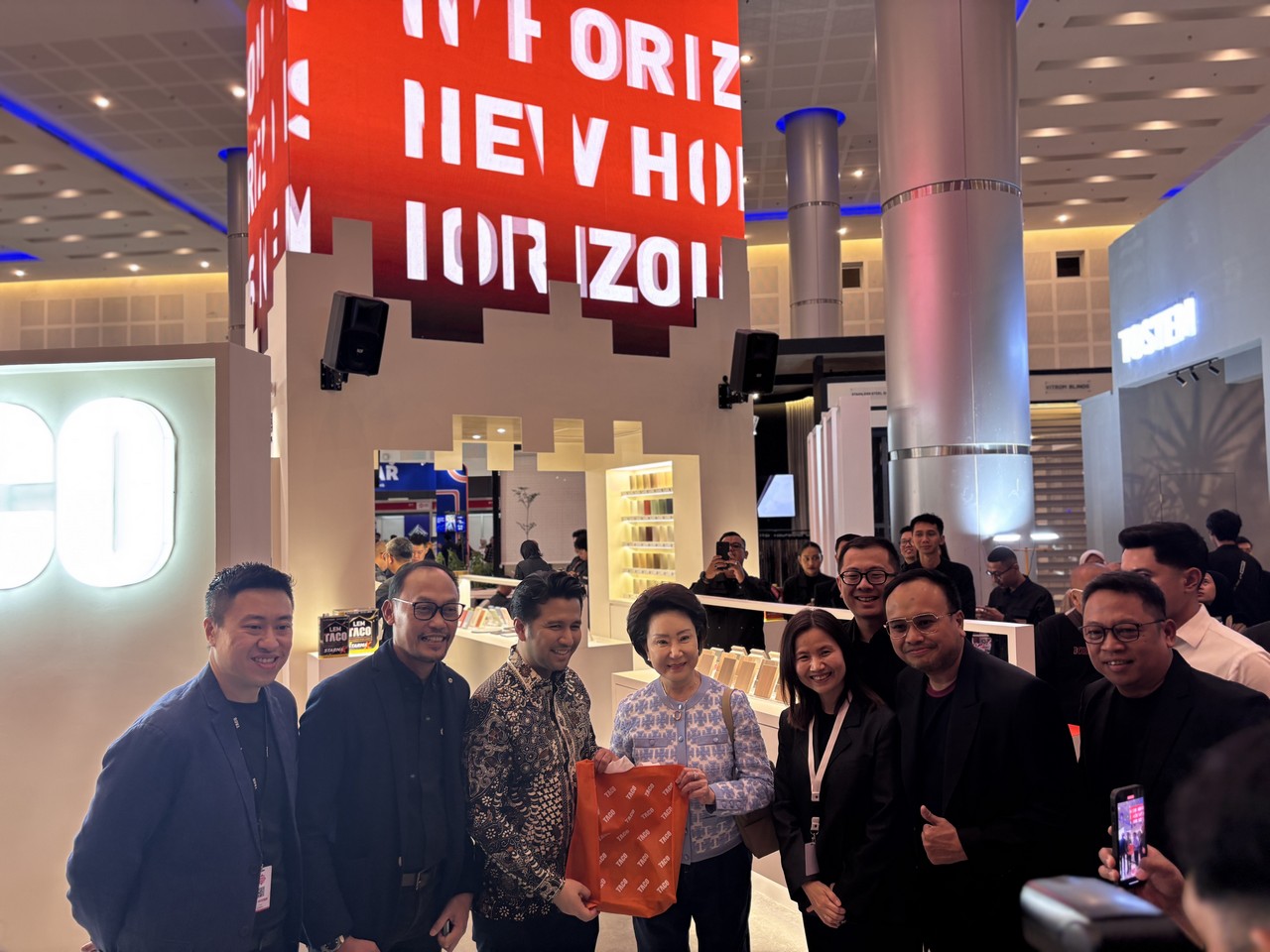 TACO Luncurkan Ratusan Koleksi Baru di IndoBuildTech Surabaya 2025