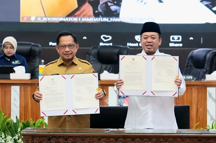 Mendagri dan Menteri ATR/BPN Percepat Layanan BPHTB Lewat SEB