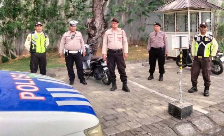 Polsek Lakarsantri Gelar Patroli Presisi, Jaga Keamanan di Graha Natura Surabaya