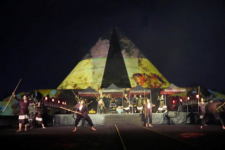 Kementerian Kebudayaan Gelar Kirana Viramantra di Yogyakarta, Melangitkan Doa untuk Pahlawan Lewat Cahaya