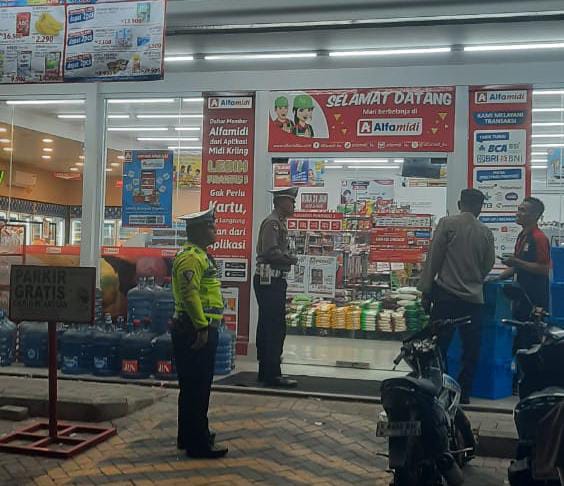 Tingkatkan Keamanan, Polsek Rungkut Intensifkan Patroli dan Sasar Minimarket
