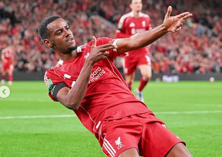 Alexander Isak Cetak Gol Perdana untuk Liverpool, The Reds Singkirkan Southampton di Piala Carabao