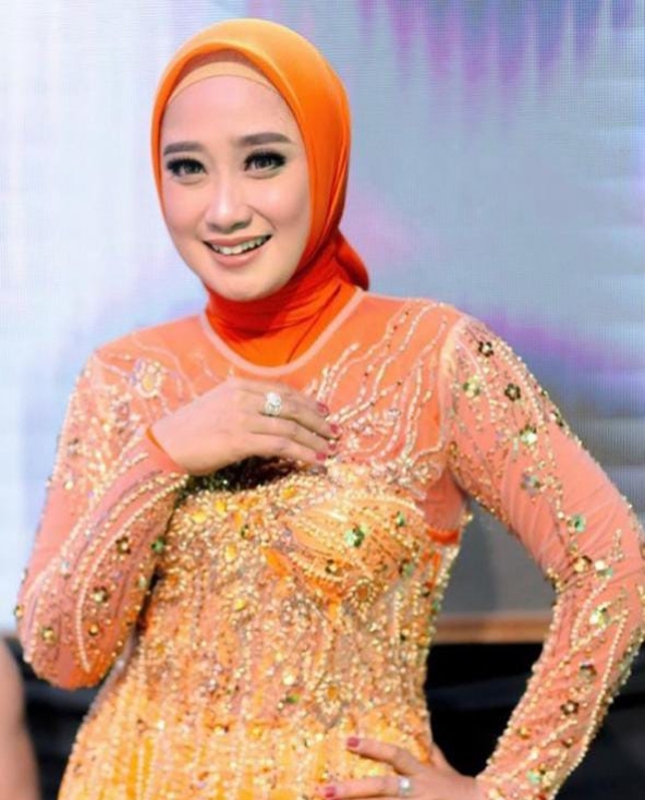 Sosok Anisa Rahma, Mengekspresikan Kreativitas Menyanyi dan Memasak