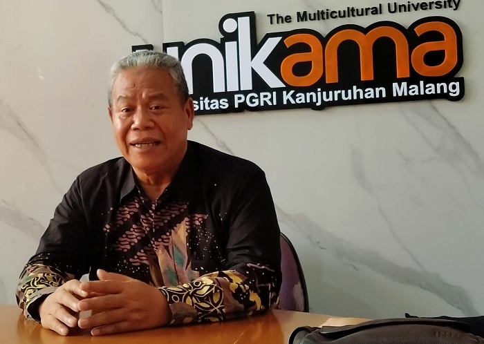 Nuansa Sulawesi dan Kearifan Lokal Warnai Wisuda Unikama di Malang