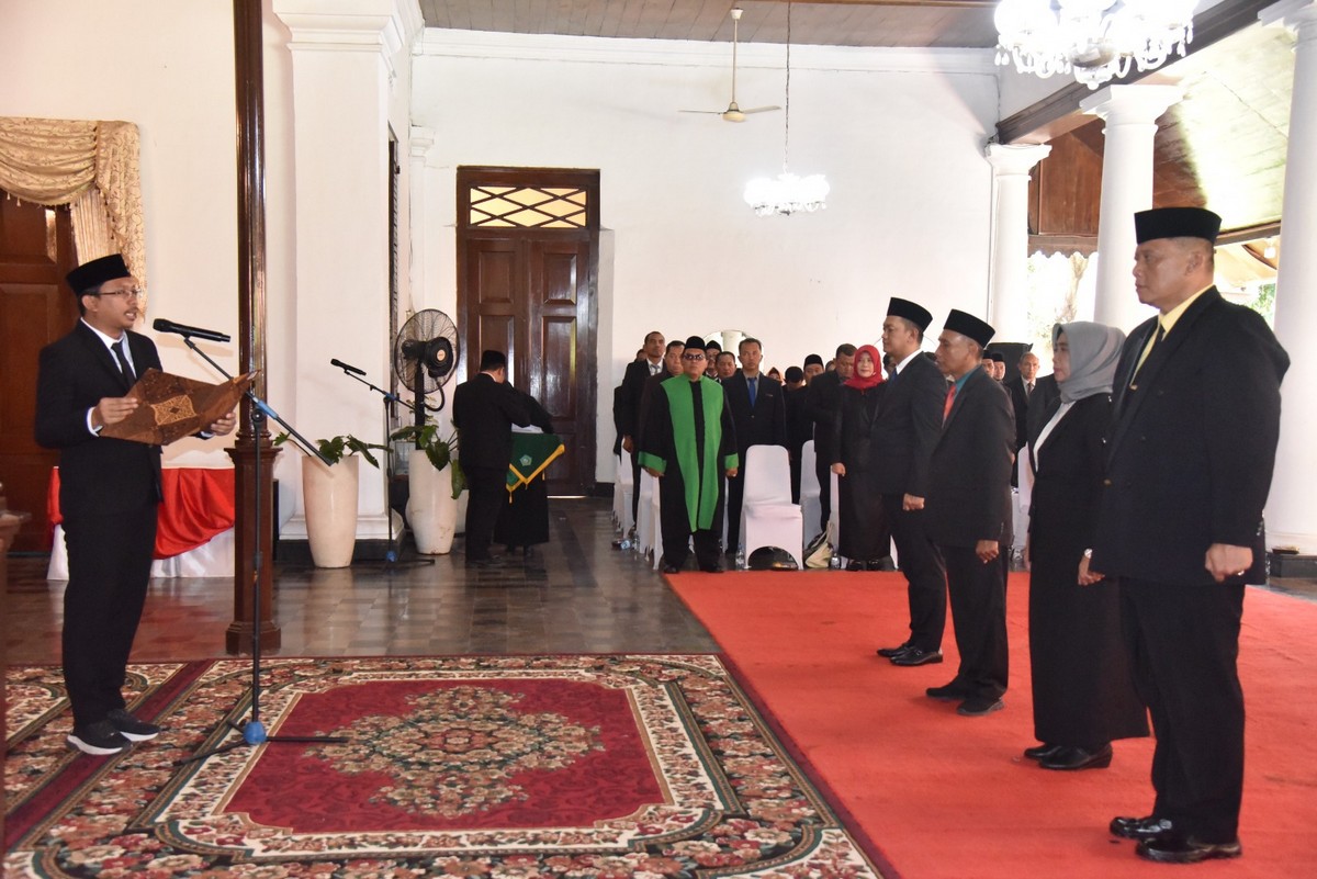 Bupati Sidoarjo Lantik Empat Pejabat Eselon II 