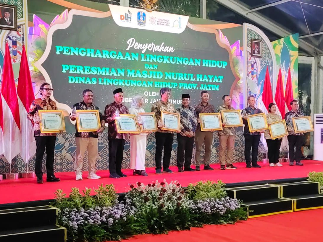 Tutup Tahun 2025, PT MNJ Diganjar Penghargaan Lingkungan oleh Pemprov Jatim