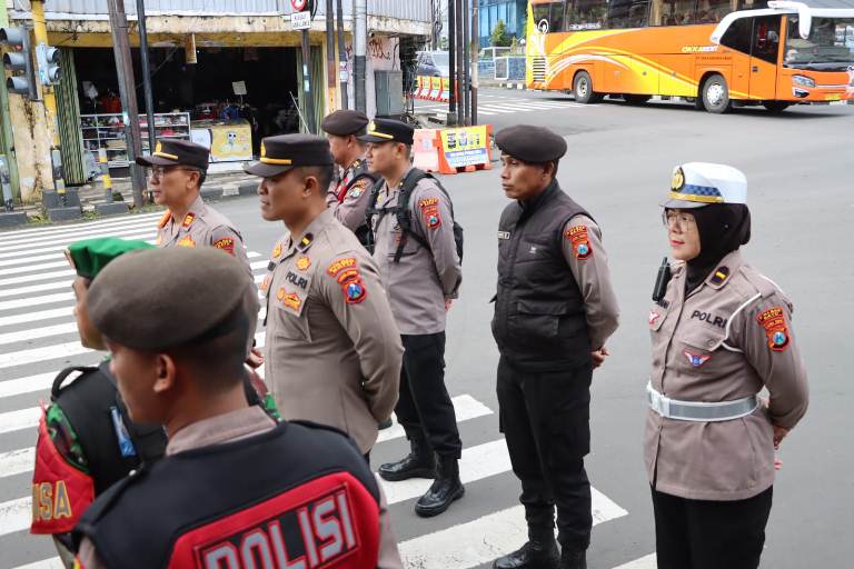 Antisipasi Lonjakan Wisatawan di Libur Panjang, Polres Batu Kerahkan Tourism Police