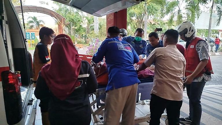  Tukang Bangunan di Mojokerto Tersengat Listrik Tegangan Tinggi