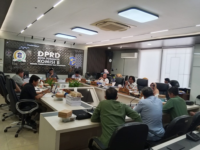 Komisi B Soroti Air Bersih Surabaya Utara Baru Lancar Dini Hari