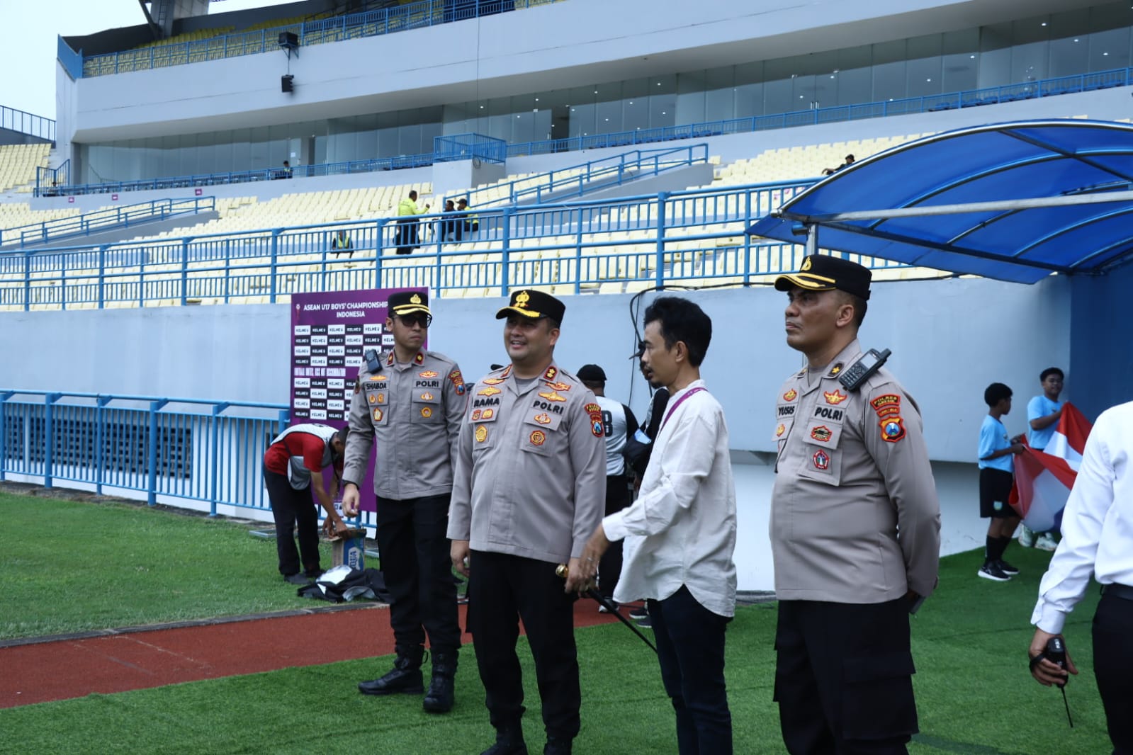 Kapolres Gresik Pimpin Pengamanan ASEAN U-17 Boys Championship 2026, Pertandingan Perdana Aman dan Kondusif