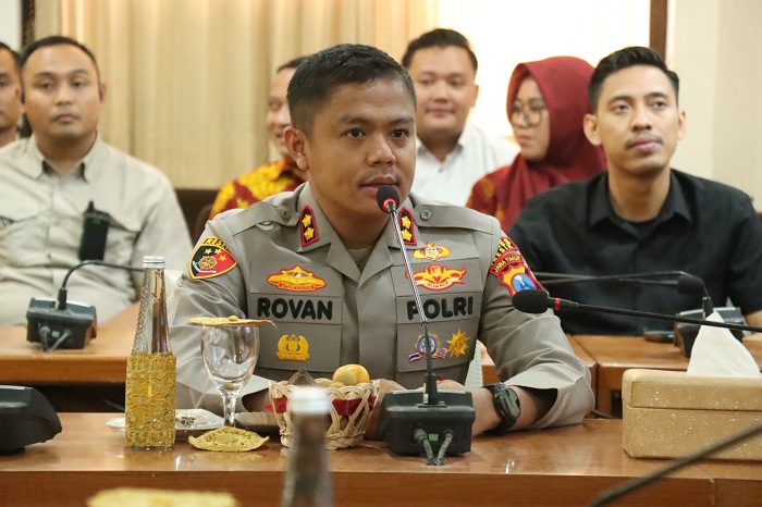 Kapolres Gresik AKBP Rovan Silaturahmi Bersama Forkopimda Jaga Kamtibmas di Kabupaten Gresik