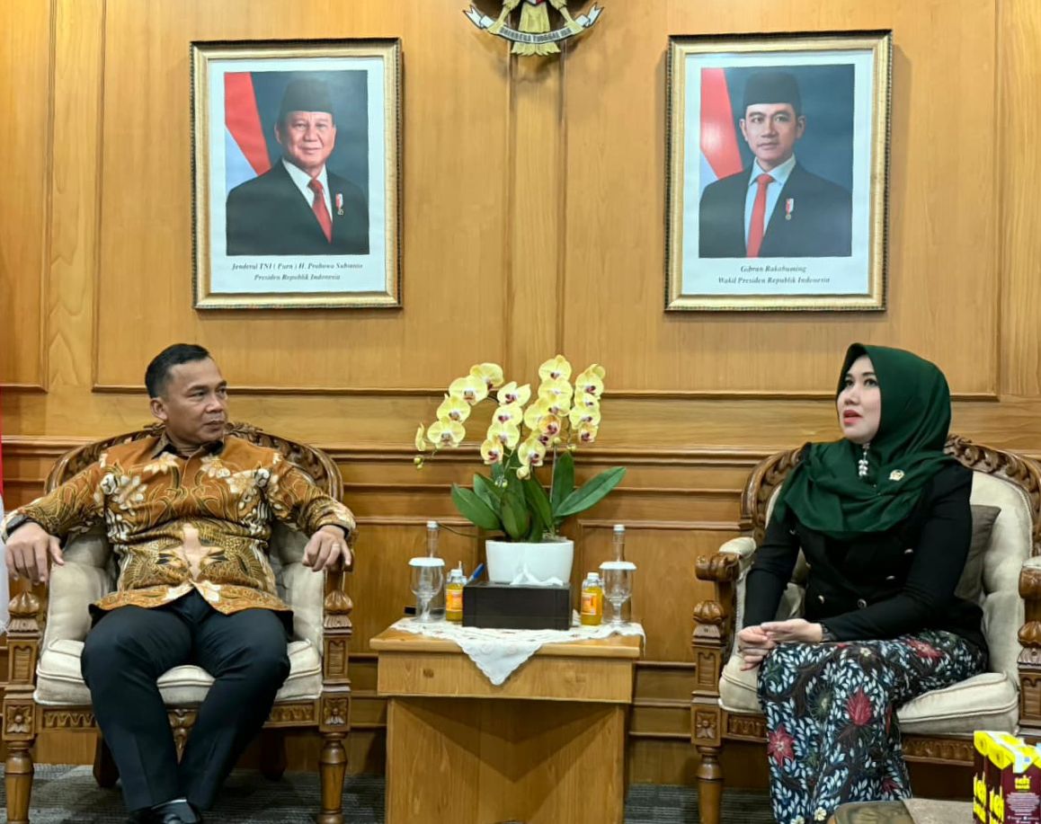 Bertemu Senator Lia, Mendukbangga Wihaji Warning Anak Kecanduan Gawai dan Demokrasi Instan