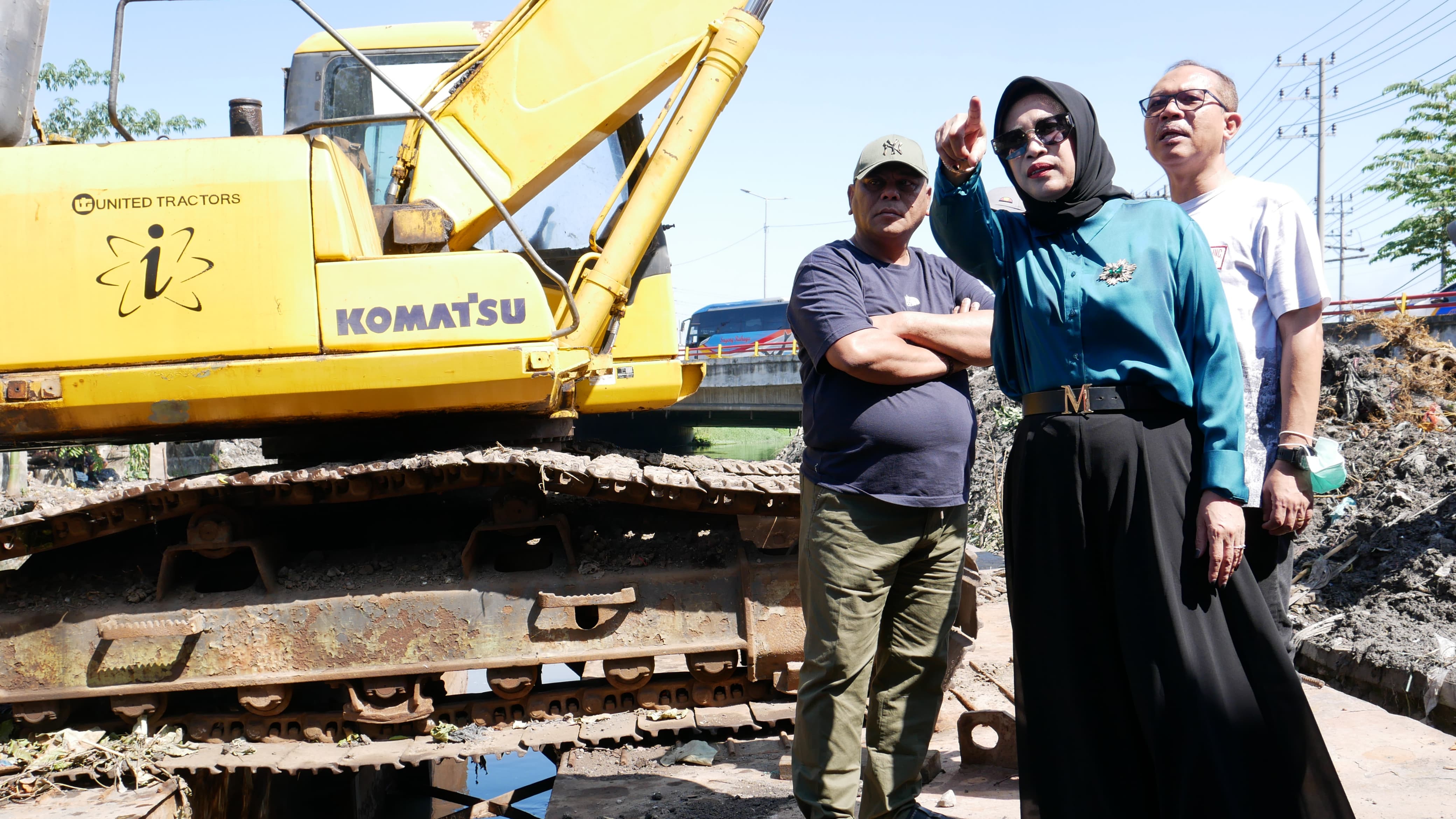 Kali Buntung Riwayatmu Kini, Banyak Sampah dan Endapan Lumpur Hambat Aliran Air