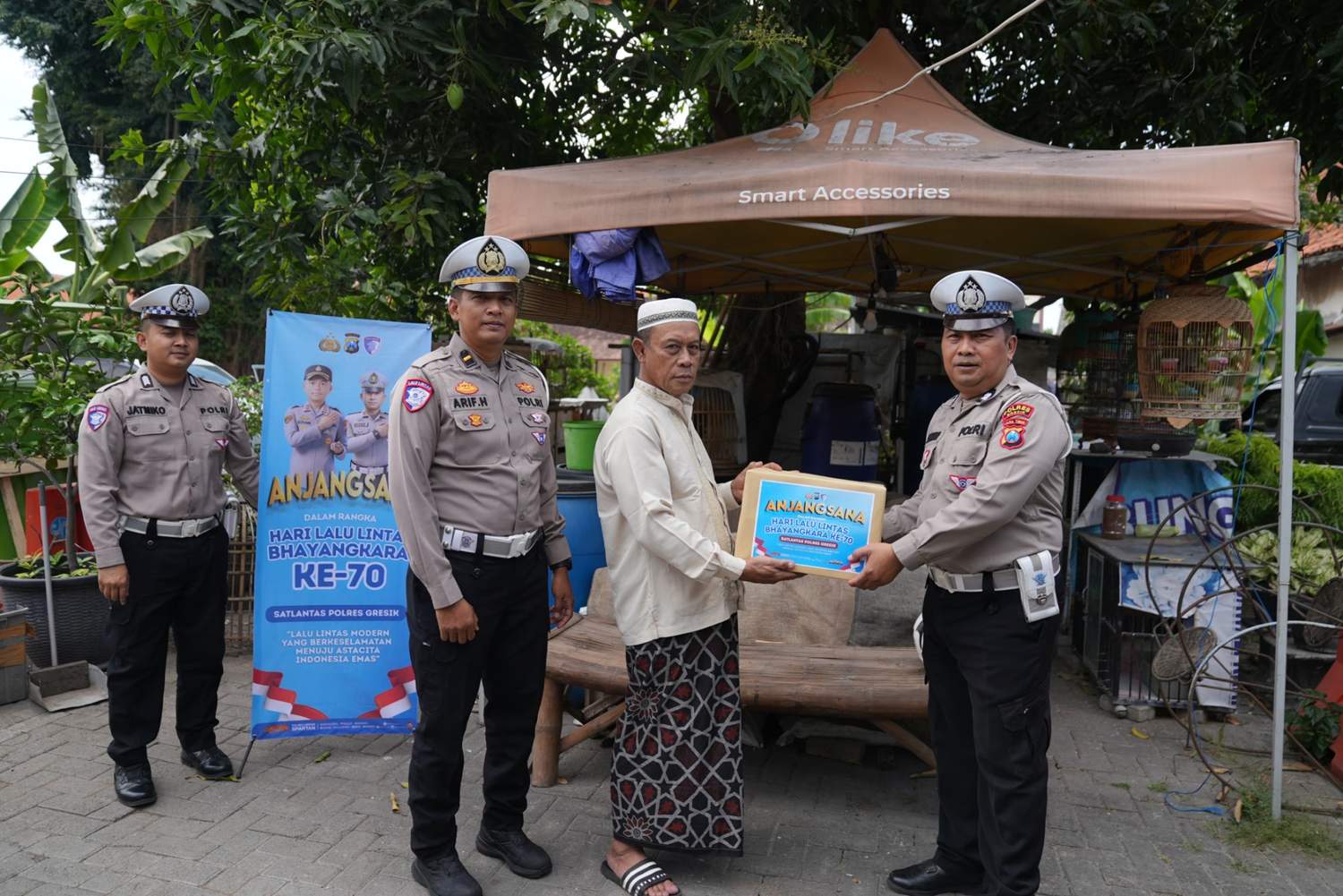 Polres Gresik Peduli Purnawirawan, Satlantas Gelar Anjangsana Sambut Hari Lalu Lintas ke-70