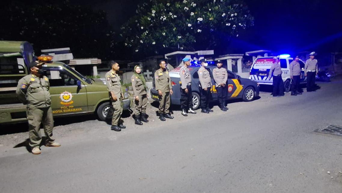 Patroli Gabungan di Kembang Kuning Pastikan Keamanan Surabaya Kondusif