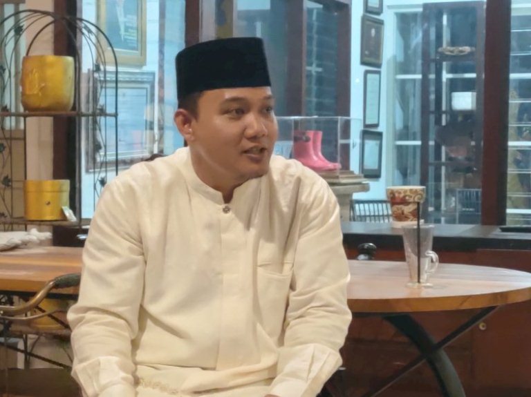 Fuad Bernardi: Turun Langsung ke Masyarakat, Risma Siap Benahi Jatim