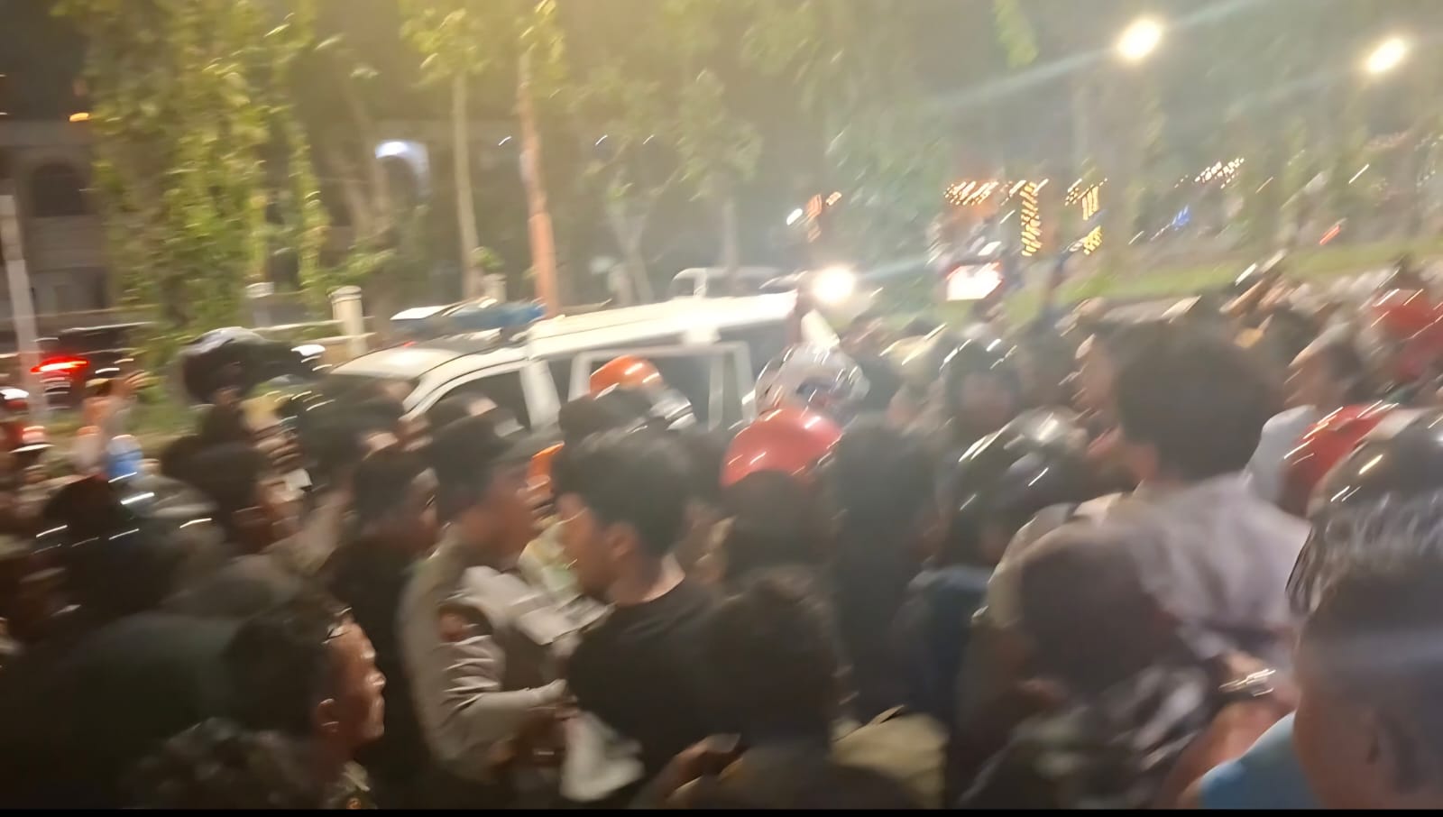 Keterlaluan, Bandit Ranmor Beraksi Saat Petugas Sibuk Padamkan Kebakaran