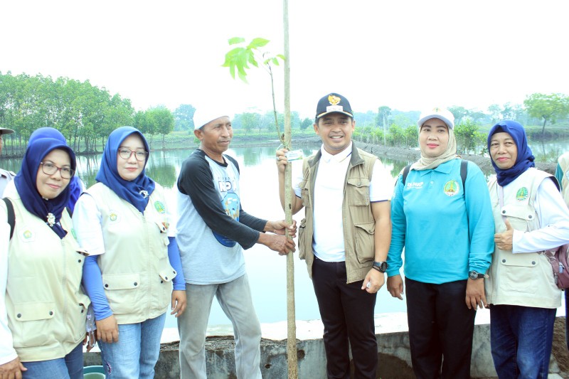 Wali Kota Pasuruan Ajak Warga Hijaukan Desa Ngaglik Dorong Wisata Heritage dan Produk Perikanan