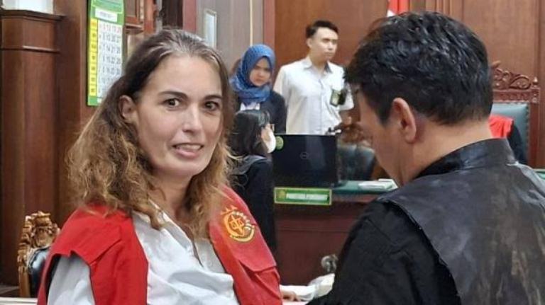 Terbukti Kuasai Narkoba, Kitty Van Riemsdijk Divonis 5 Tahun Penjara Denda Rp 500 Juta