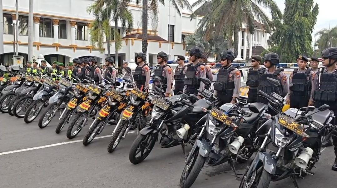 Ratusan Personil Gabungan Siap Amankan Nataru di Ponorogo