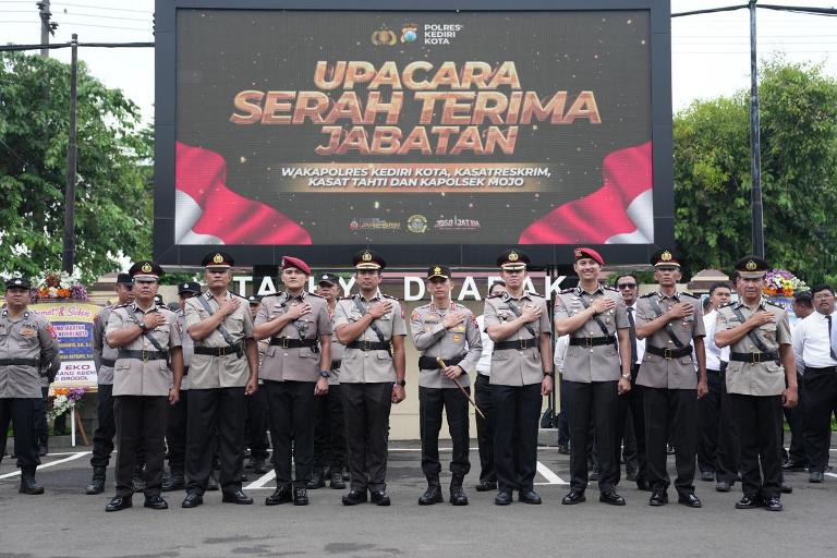 Wakapolres dan Kasatreskrim Polres Kediri Kota Berganti, Kapolres Tekankan Sinergitas