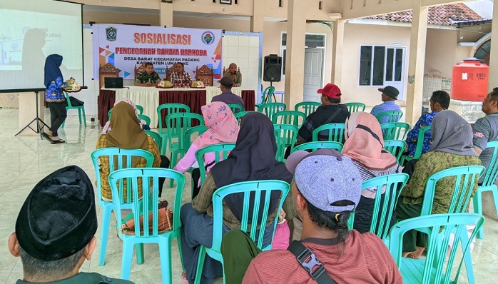 Sosialisasi Bahaya Narkoba di Desa Barat: Upaya Bersama Melindungi Generasi Muda