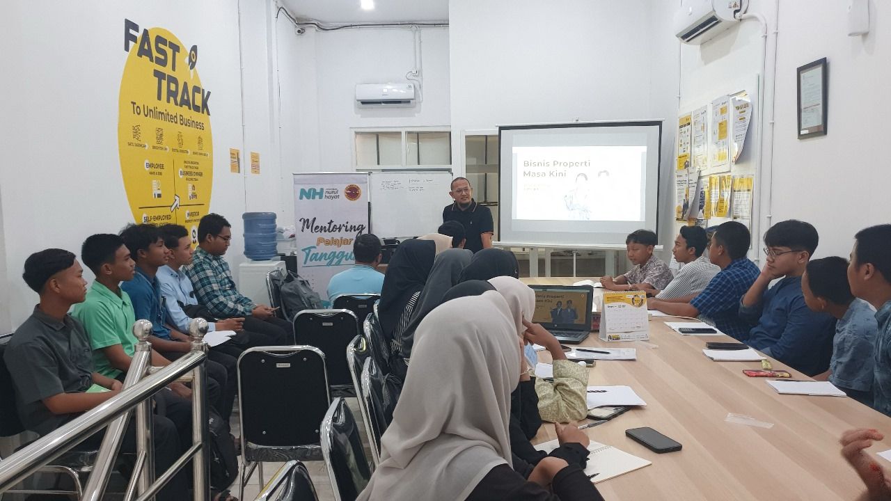 Puluhan Pelajar Gresik Ikuti Beasiswa Program Pembinaan Smelting