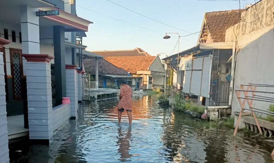 Banjir Gresik Berangsur Surut, BPBD Minta Warga Tetap Waspada