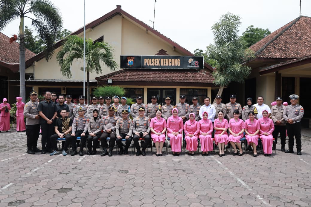Tingkatkan Pelayanan Humanis, AKBP Bobby A. Condro Putro Tekankan Profesionalitas saat Kunker ke Polsek