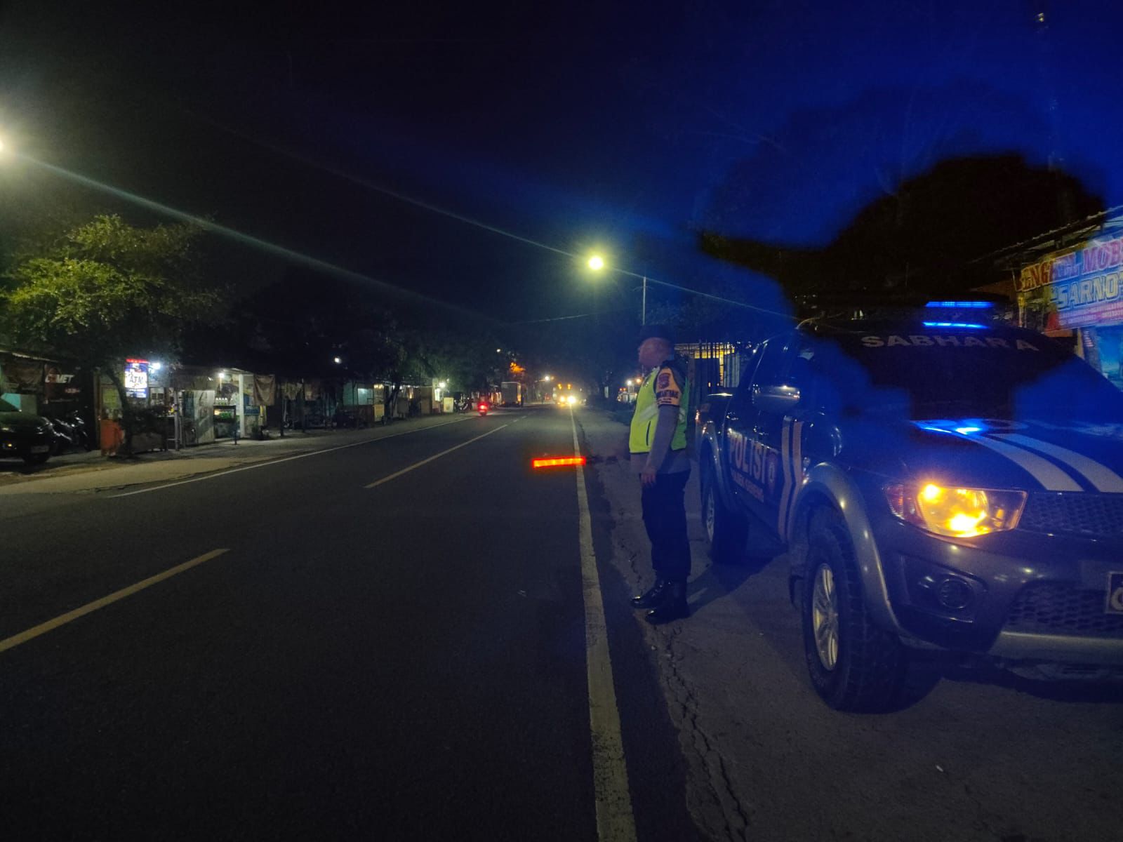 Patroli Blue Light Polisi Ngawi, Jaga Kondusifitas di Geneng 
