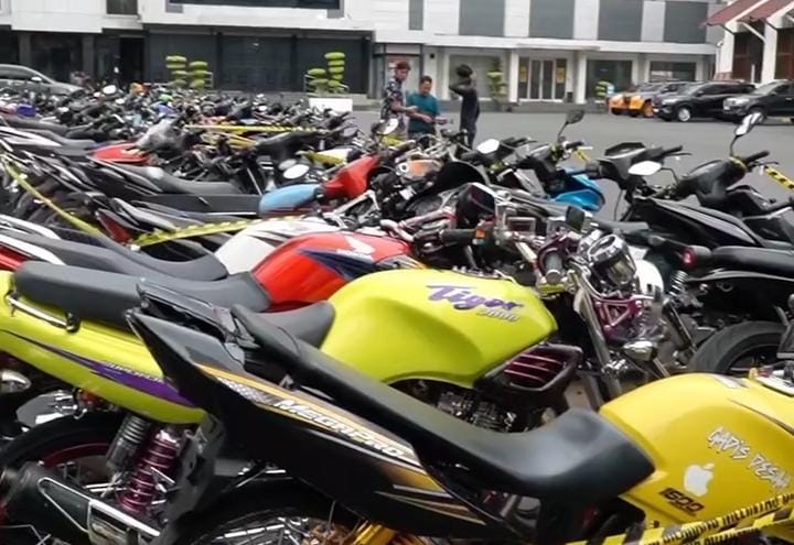 Operasi 2 Pekan Polrestabes Surabaya dan Polsek Jajaran Jaring Ratusan Motor Spek Balap