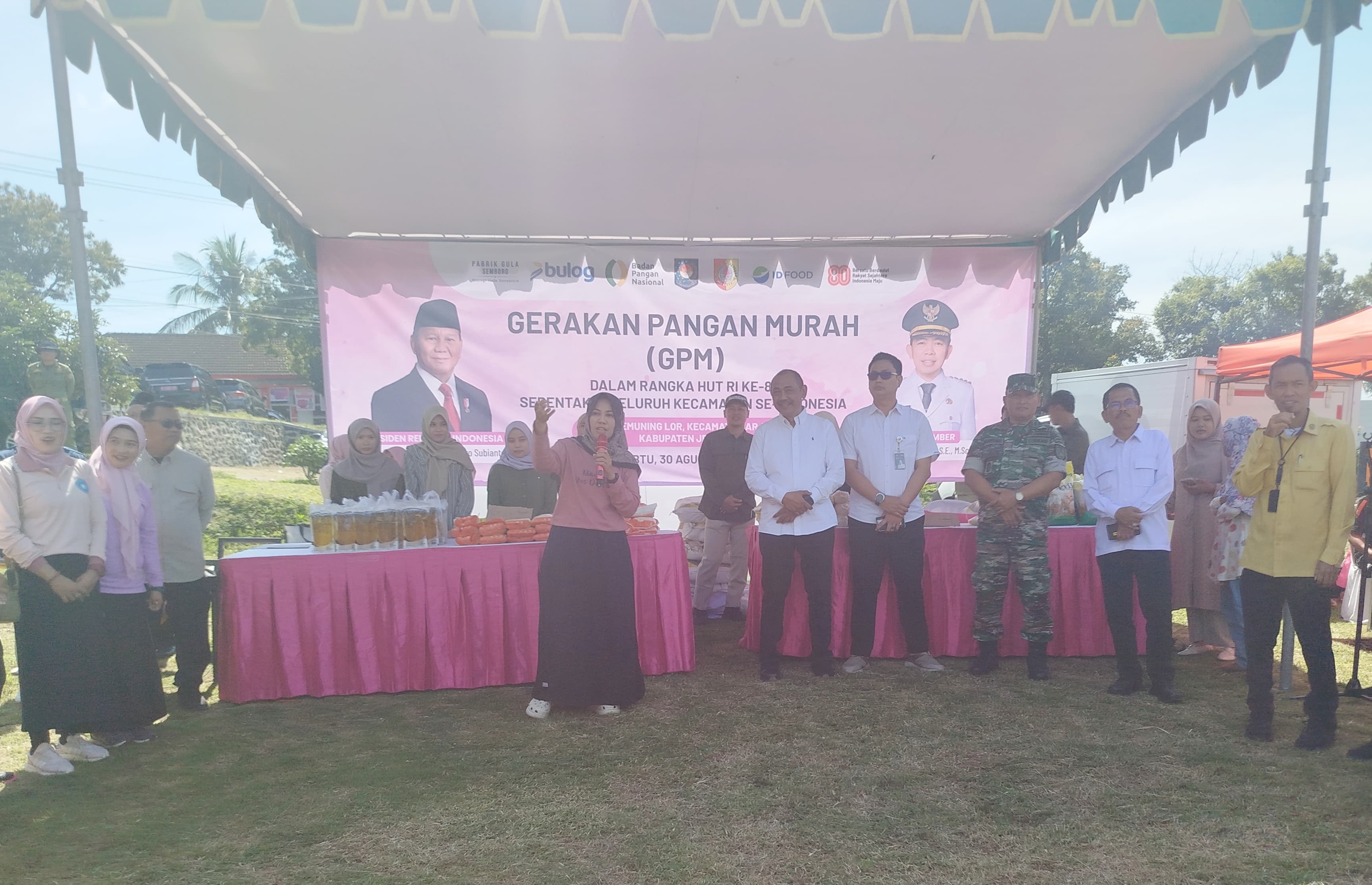 Ning Ghyta Buka Gerakan Pangan Murah di Desa Kemuning Lor, Bagian dari Program Bunga Desaku