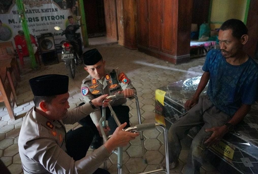 Momentum Ramadan, Kapolres Bojonegoro Beri Bantuan Sosial bagi Warga Rentan